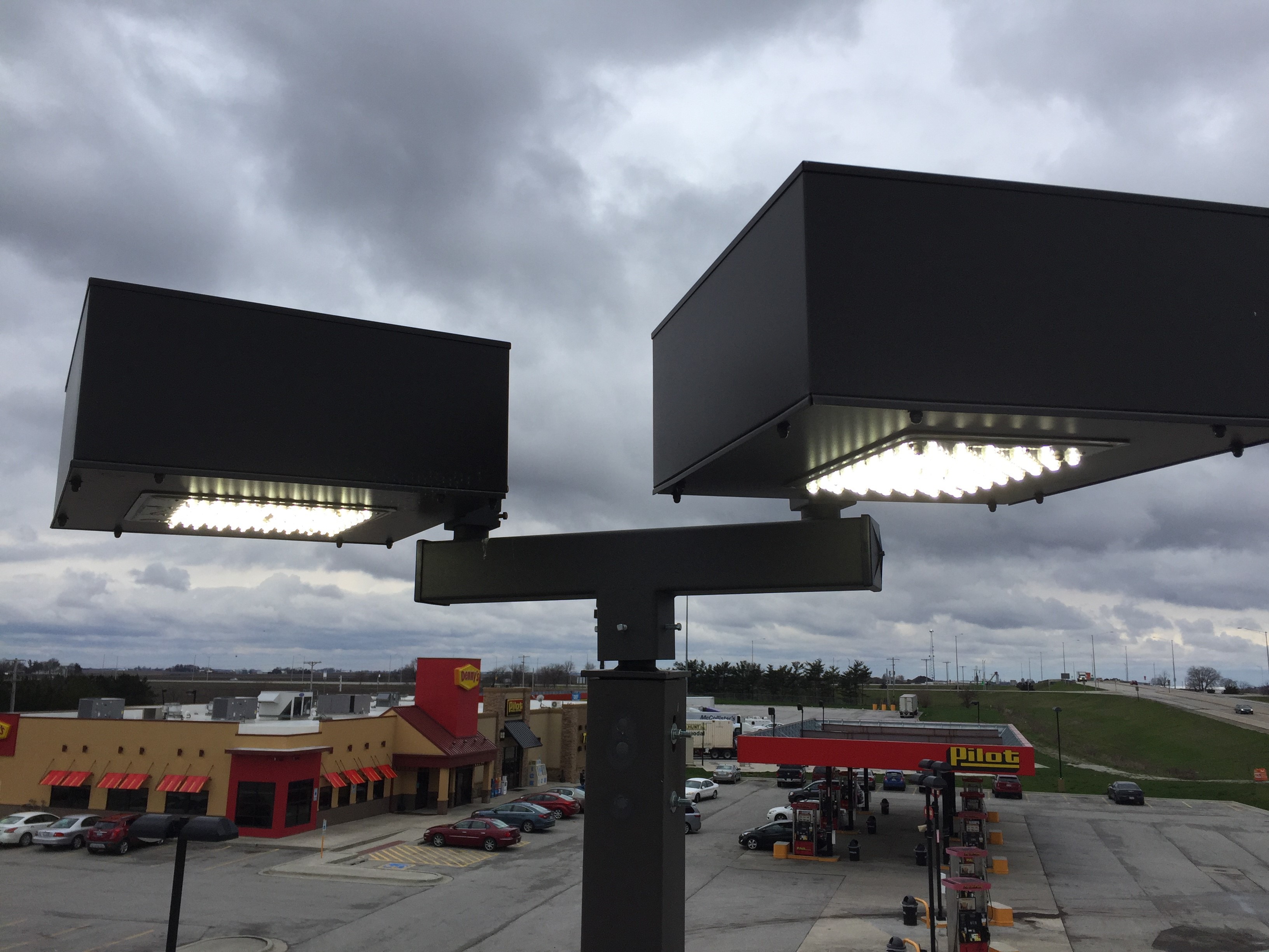 Parkiing Lot Light Maintenance Friendly Signs inc Kankakee IL