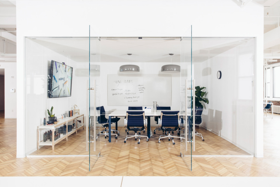 Harry's Manhattan Office 3
