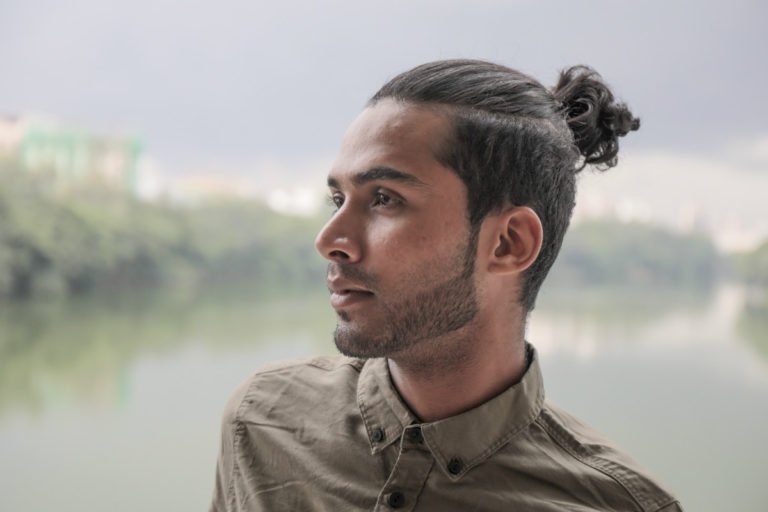 Man bun - men's hairstyling