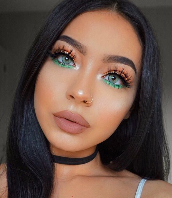 Bold makeup - school ball makeup ideas