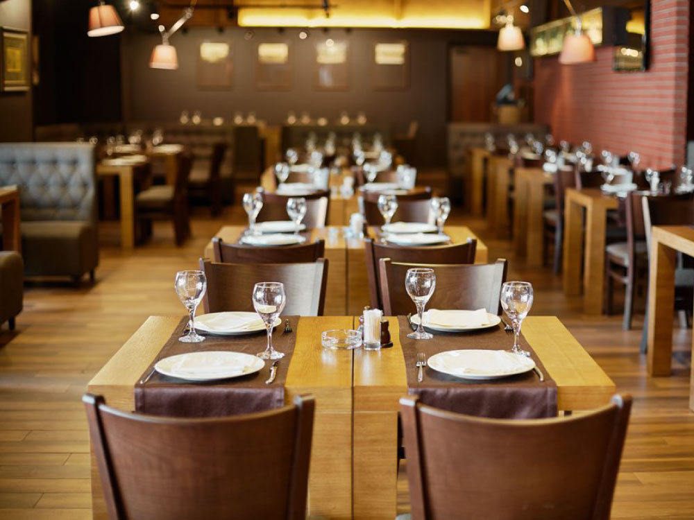 immaculately clean restaurant