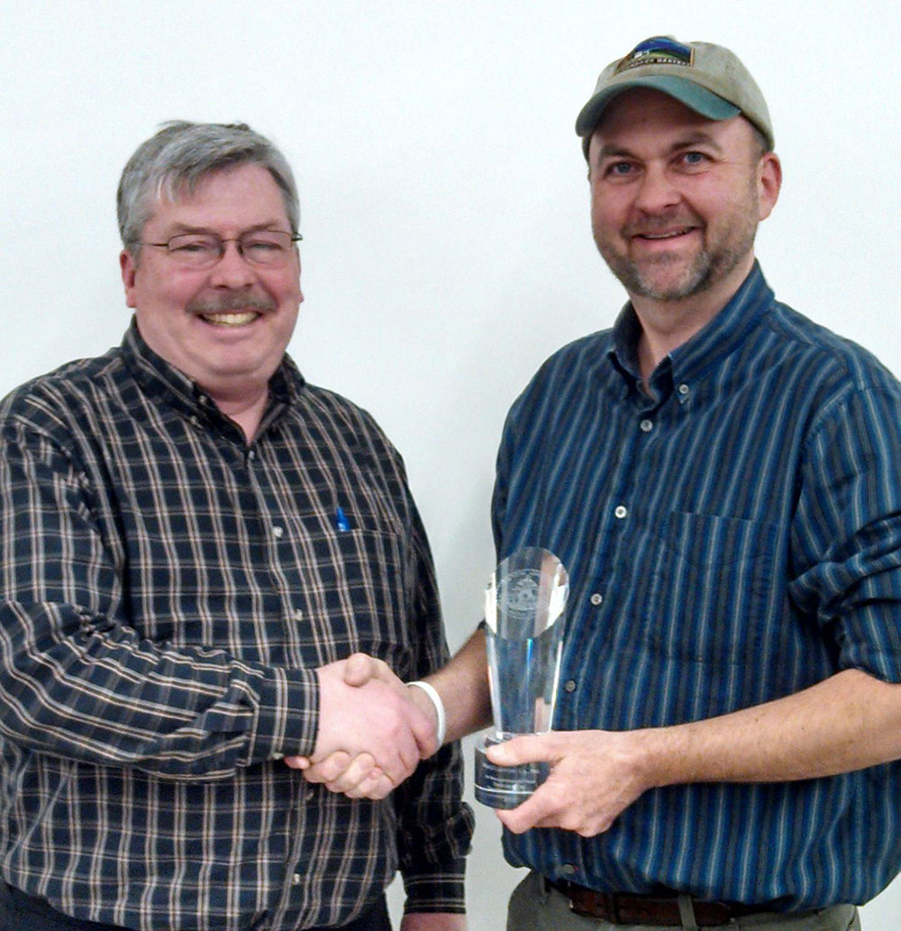 Ociations Awards Jeff Worrall L Senior Loss Prevention Consultant From Ny Lumberman S Insurance Trust Fund Self Insured Safety Group And Workers Comp Administrator