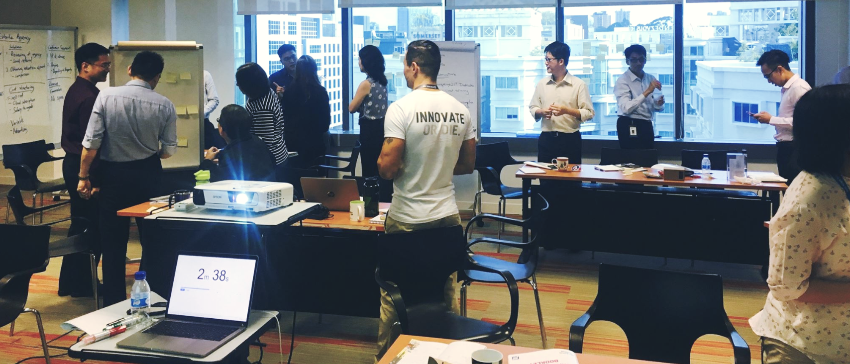 Collective Campus designed and ran two one-day crash-courses for 40 participants. The course covered ideation methods, innovation theory, business model development and emerging technologies.