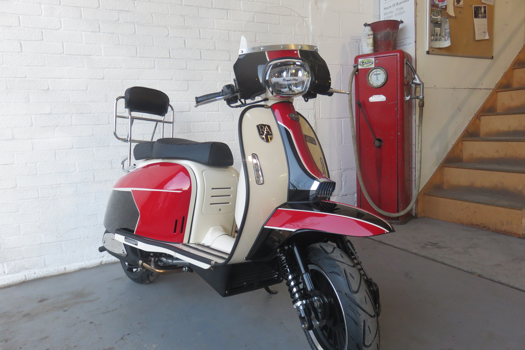 Classic Vintage Scooter News