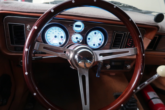 steering wheel in eric the car guy's turbo fairmont