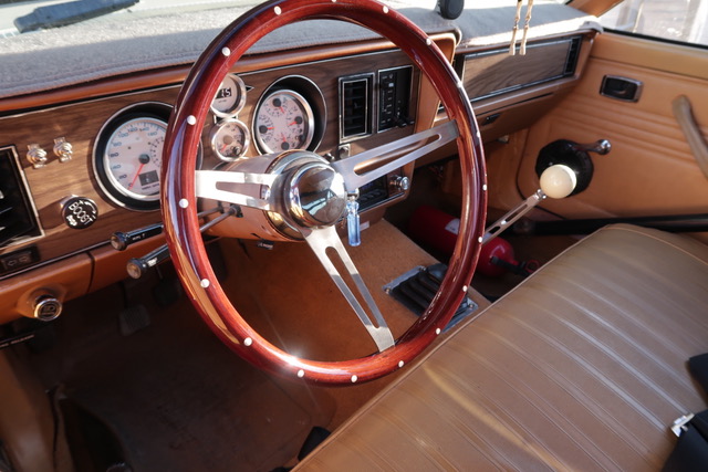 steering wheel in eric the car guy's turbo fairmont