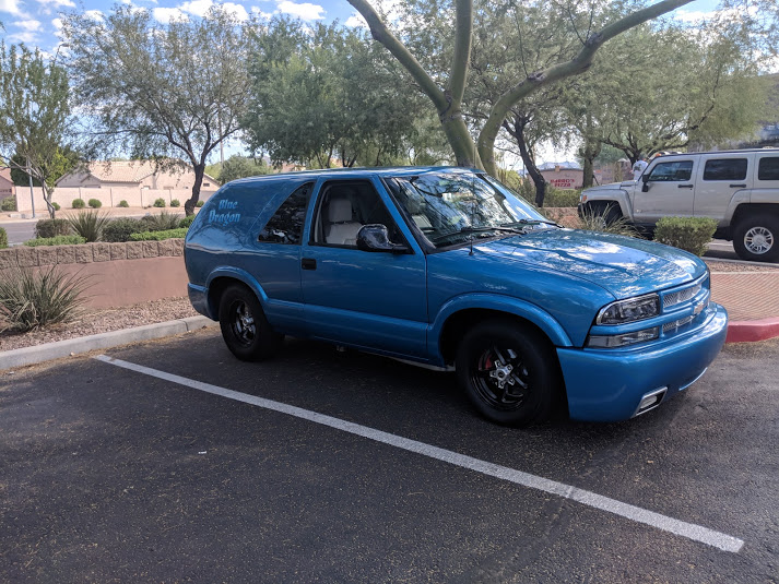 blue 2001 blazer side view