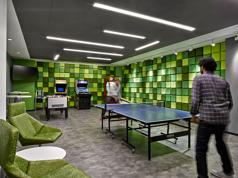 The offices for Rocket Fuel in Manhattan posed an interesting challenge as the artificial intelligence marketing company was growing so quickly, the location and size of the project changed several times during the design process. The resulting design is a dynamic juxtaposition of elements from the SF Headquarters to remain on brand while incorporating new materials and forms to celebrates the unique New York location. A bright color palette was utilized to accentuate the unique departments and sub- group within the space.