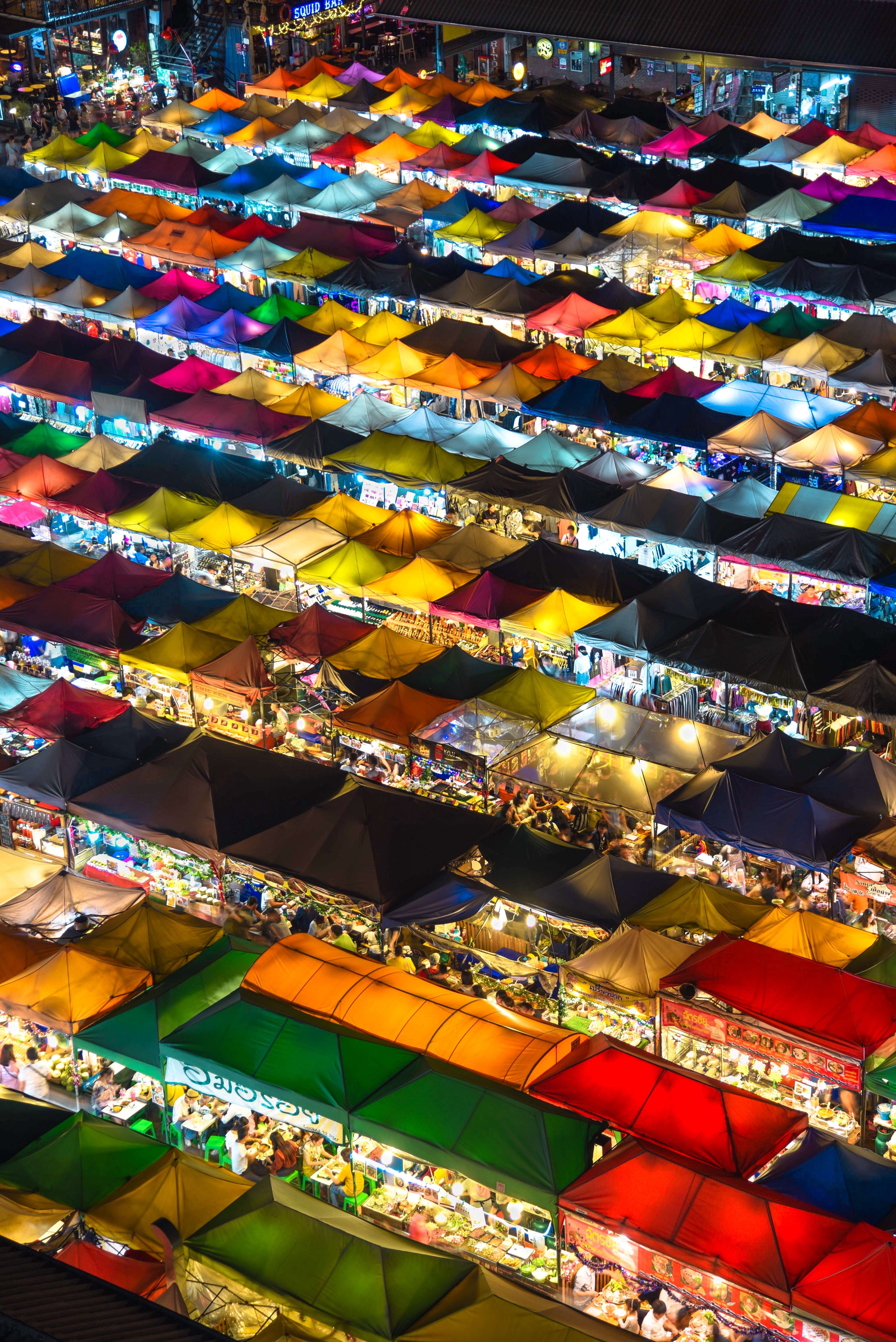 Remote Year Inspiring Places Photography Competition with Unsplash | Sam Beasley Market in Bangkok