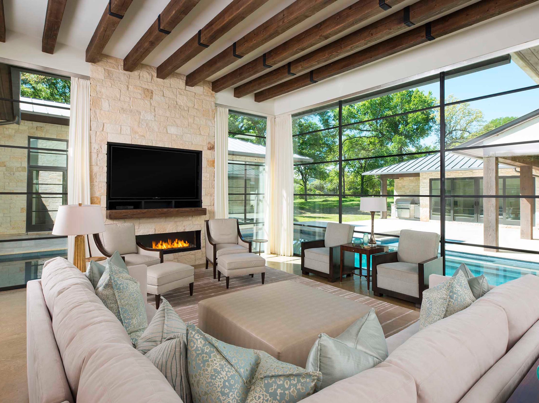 Arveaux Interiors - Dallas Interior Designer