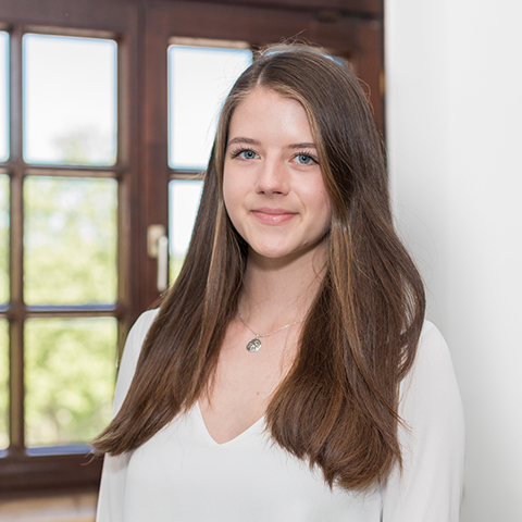 Gessulat + Gessulat Lilli Fischer