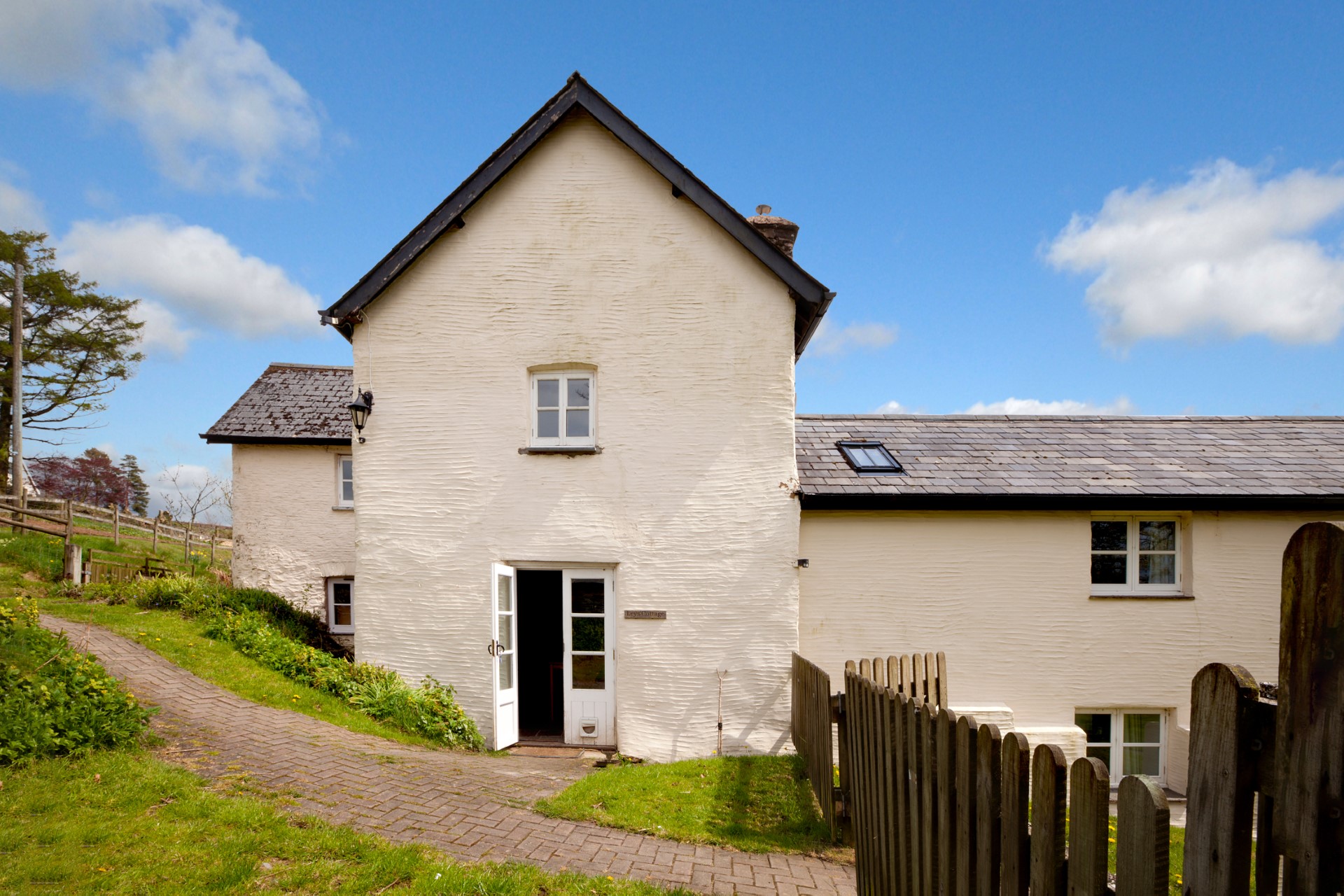Leys Cottages
