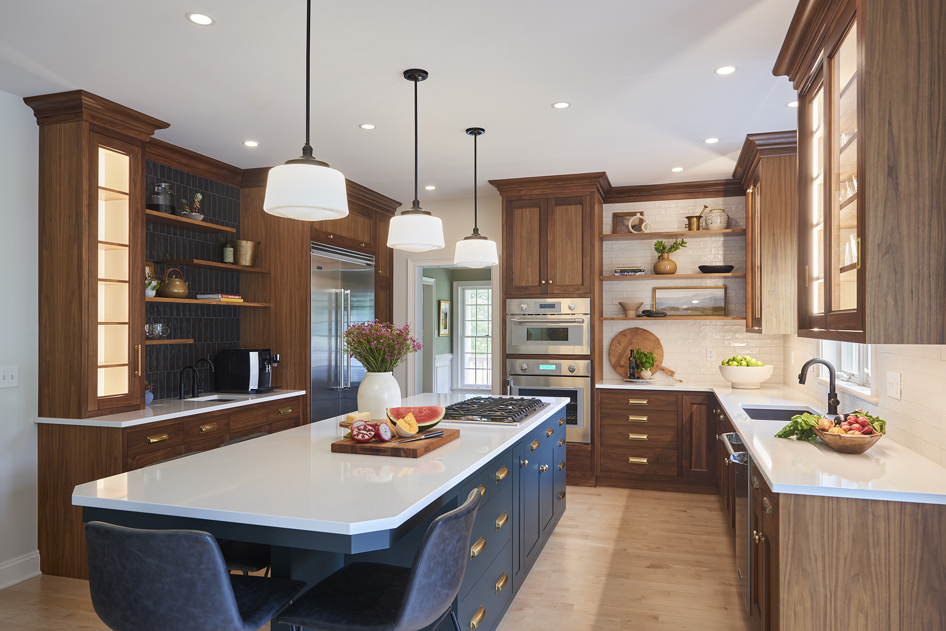 What Color Tile Goes With Walnut Cabinets Infoupdate