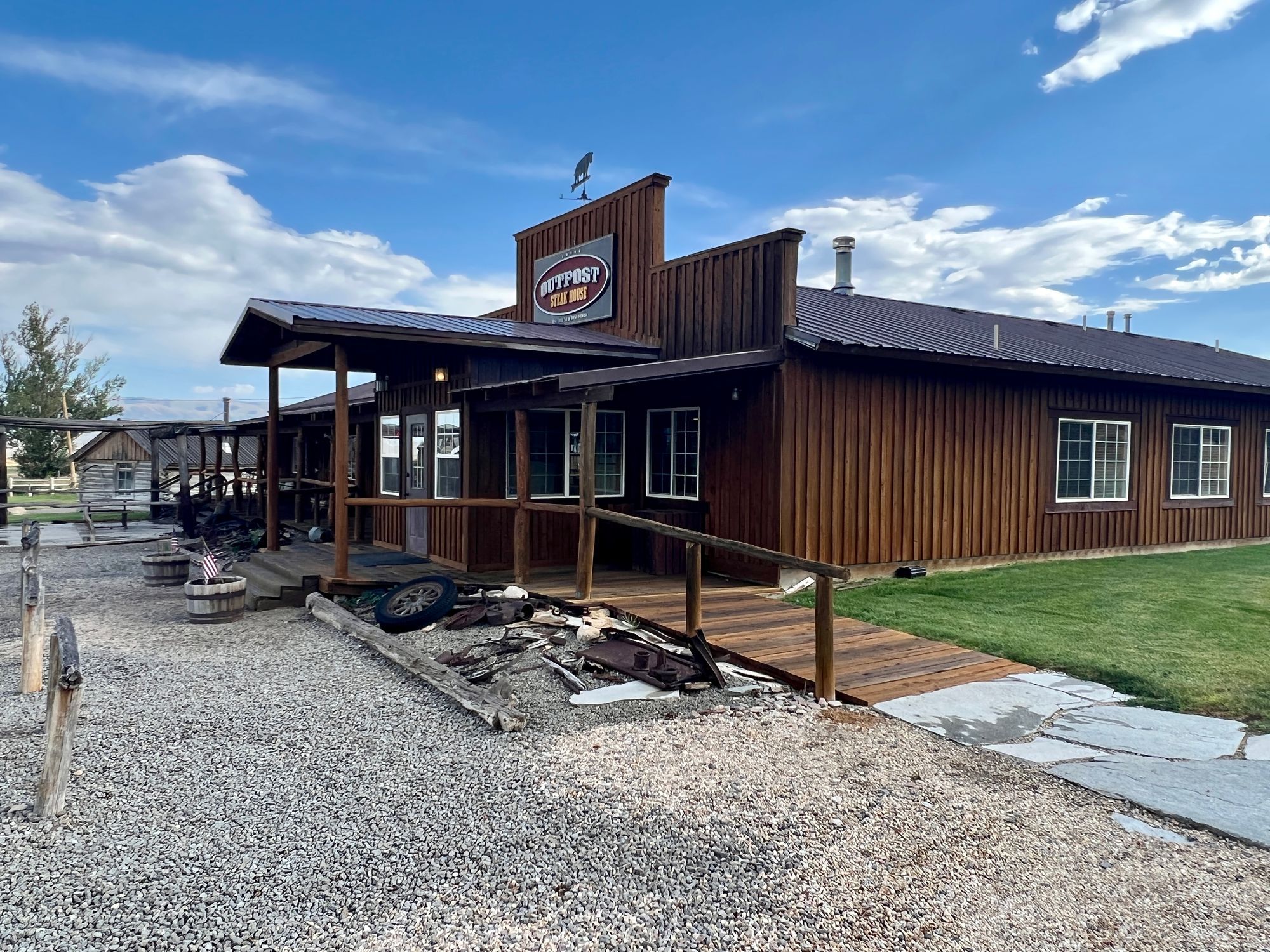 Dining Options Near the Almo Inn Almo, Idaho