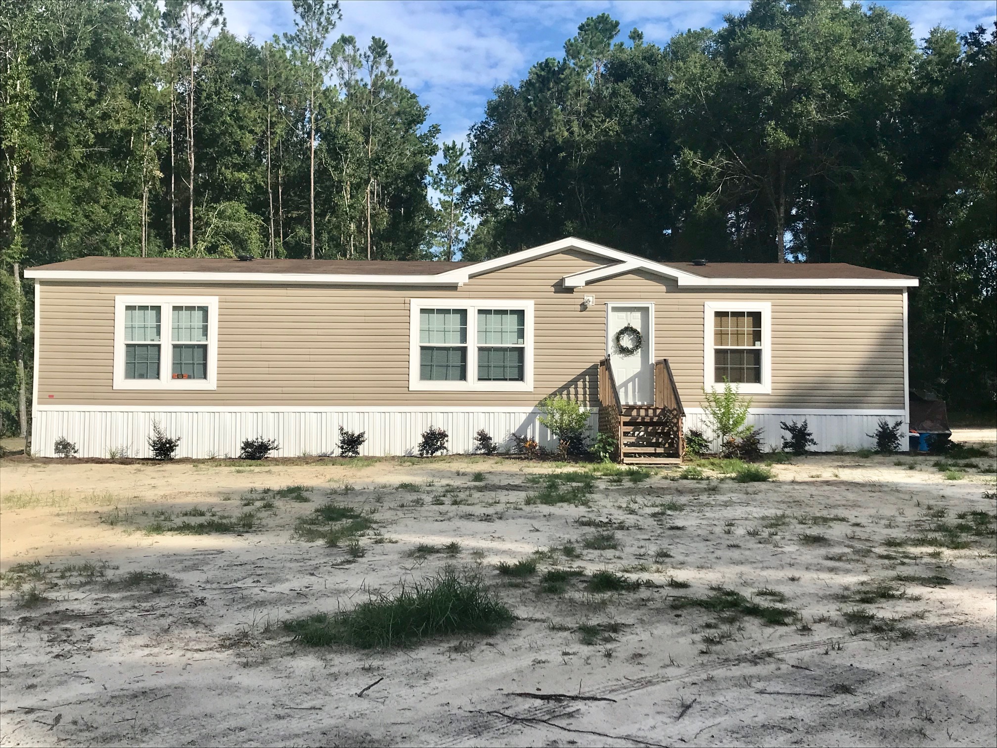 2018 Mobile Home On 5 Acres In Branford