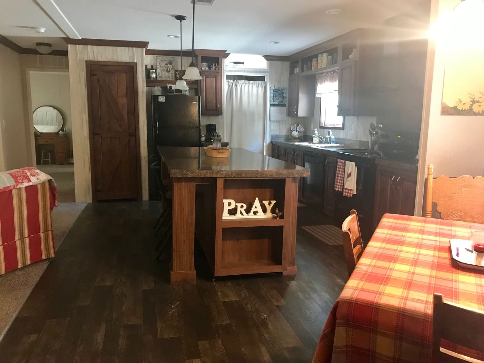 2018 Mobile Home On 5 Acres In Branford