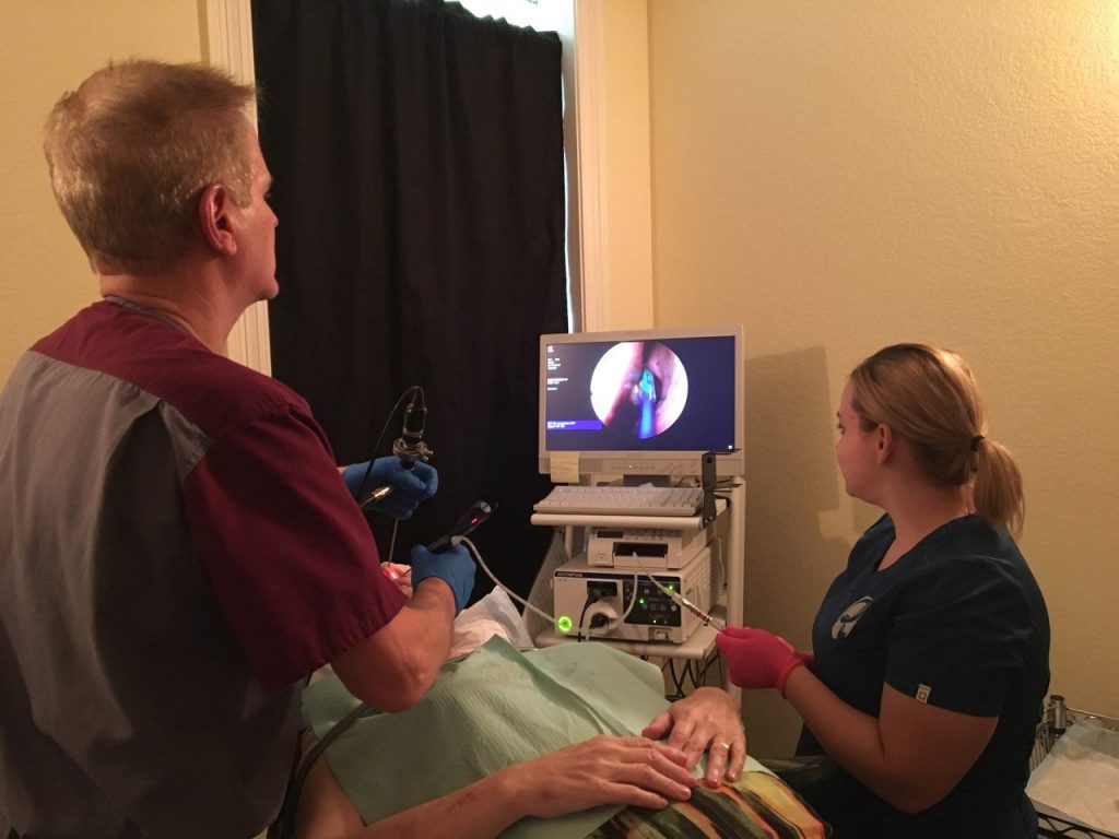 Dr. Riesberg performing an endoscopic sinus procedure.