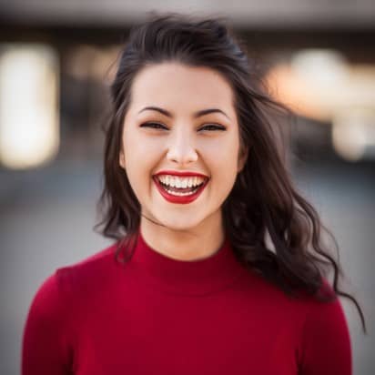 Kontaktdaten für Lisa Schnell