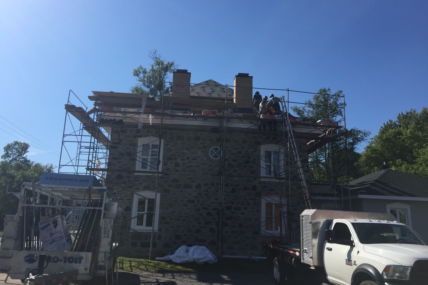 Toiture de bardeaux SainteGenevièvedeBatiscan Réalisations Pro