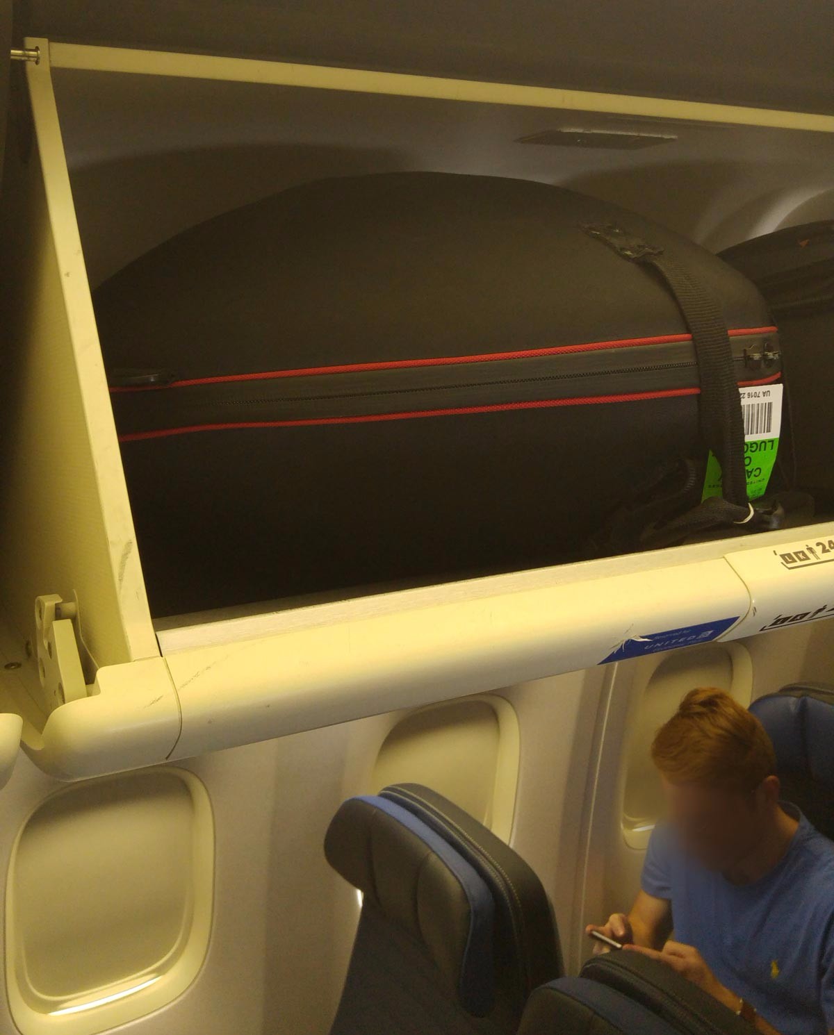 Handpan fits into cabin compartments