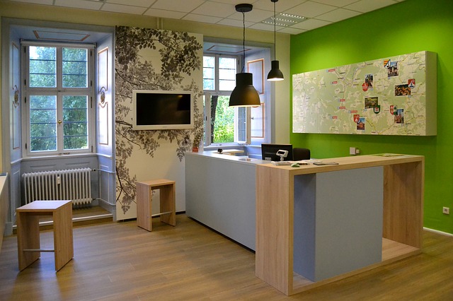 receptionist is needed