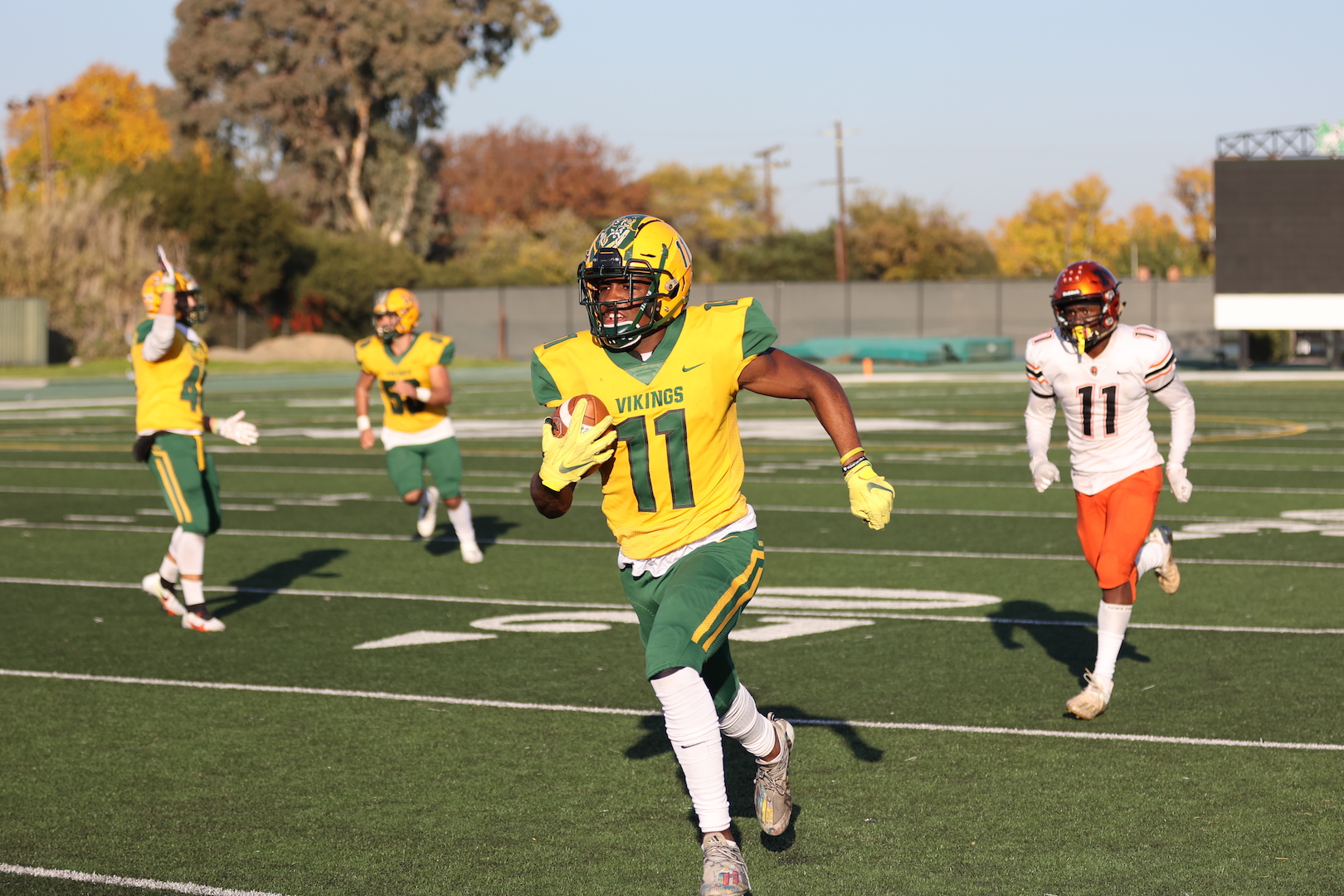 Merced blitzed by Vanden in second half, falls in D-IV title game - Front  Row Sports