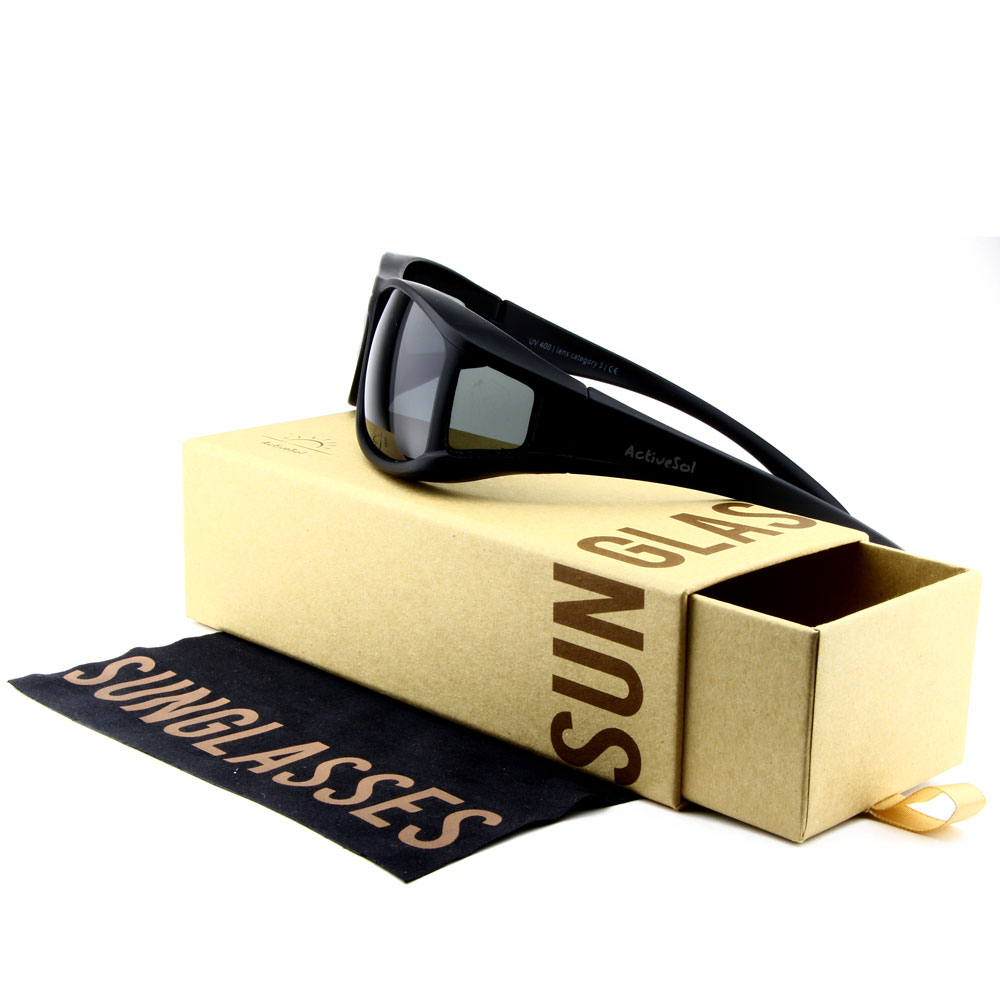 Überzieh-Sonnenbrille Box Etui Brillenputztuch