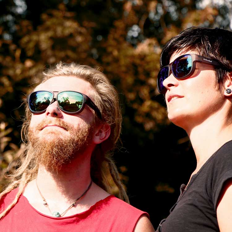 Überzieh-Sonnenbrille universal passt über alle normalen Brillen mit Stärke