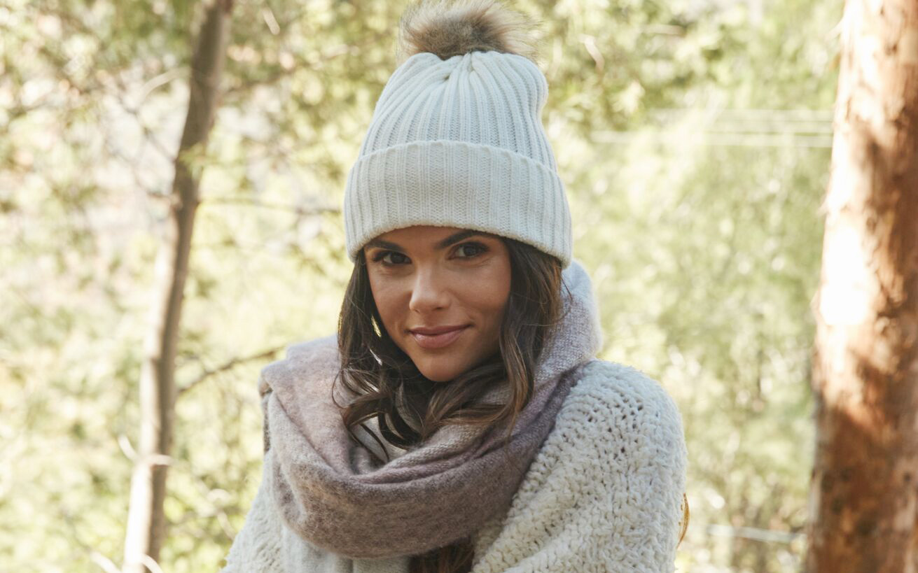 How to Clean a White Hat: Step-by-Step Guide - White beanie