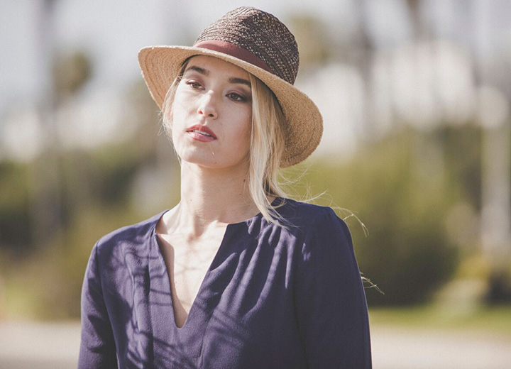 How to Clean a Straw Hat: Methods for Every Level of Grime - Medium dirt level
