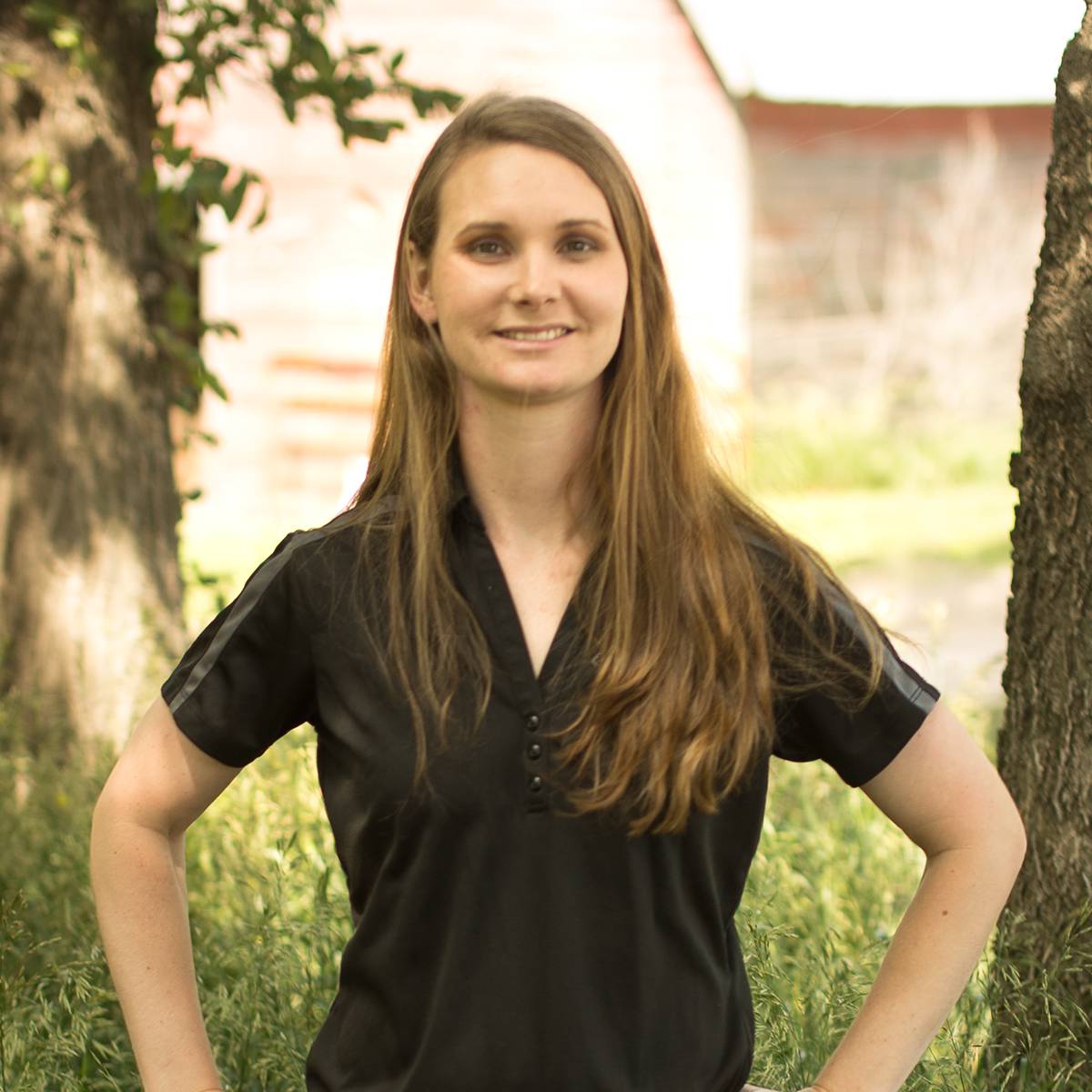 Tiffany Hemenway | Bookkeeping/Contact | Midplains Ag
