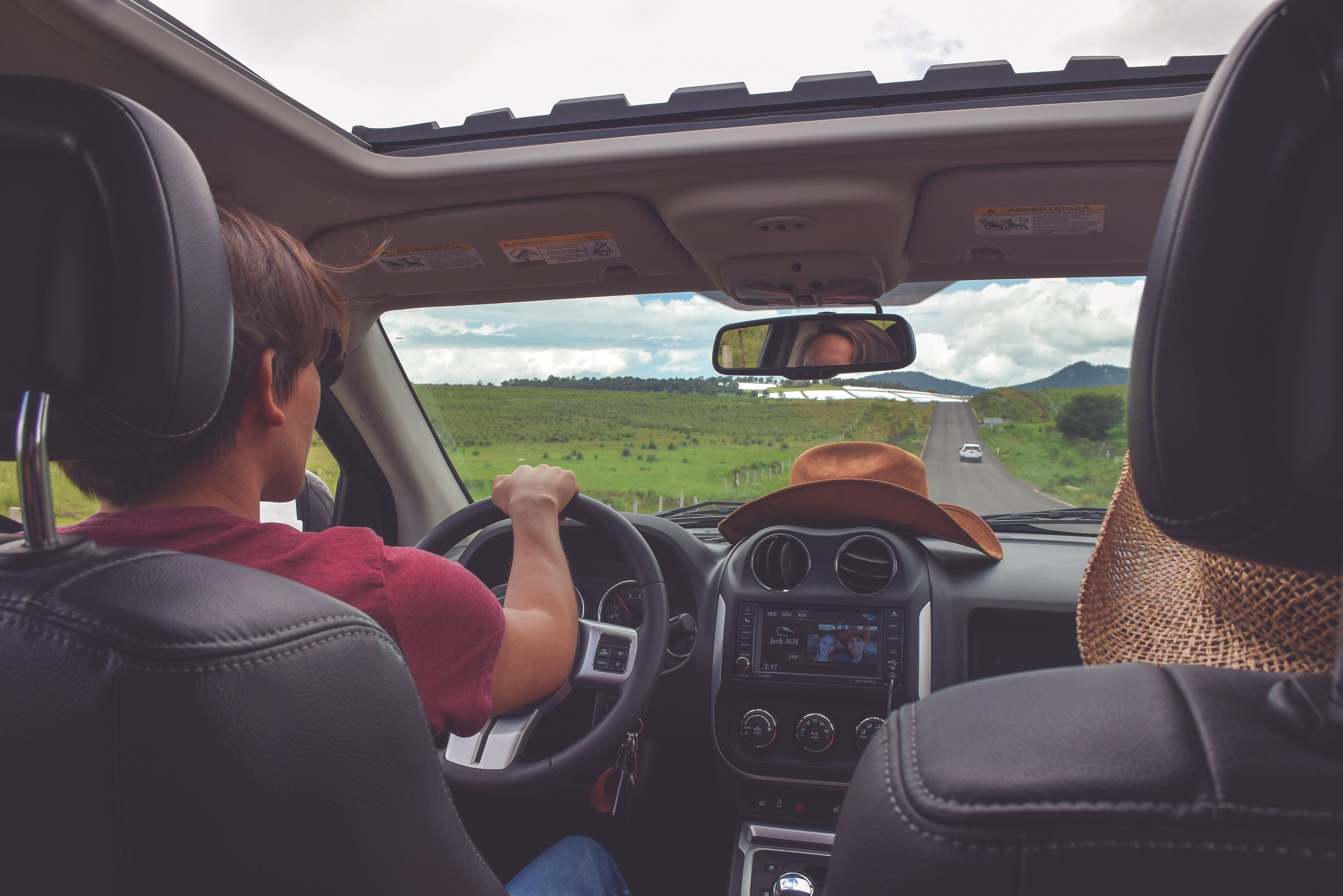 5 Reasons Why Ridesharing Is The Most Sustainable Transportation Method Ridesharing Is The Most Sustainable Choice Of Transport As We Reduce Number Vehicles Used Decrease Our Greenhouse Gas Emission And Make E In