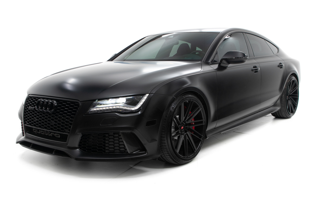 Passenger side photo of 2015 Audi rs-7