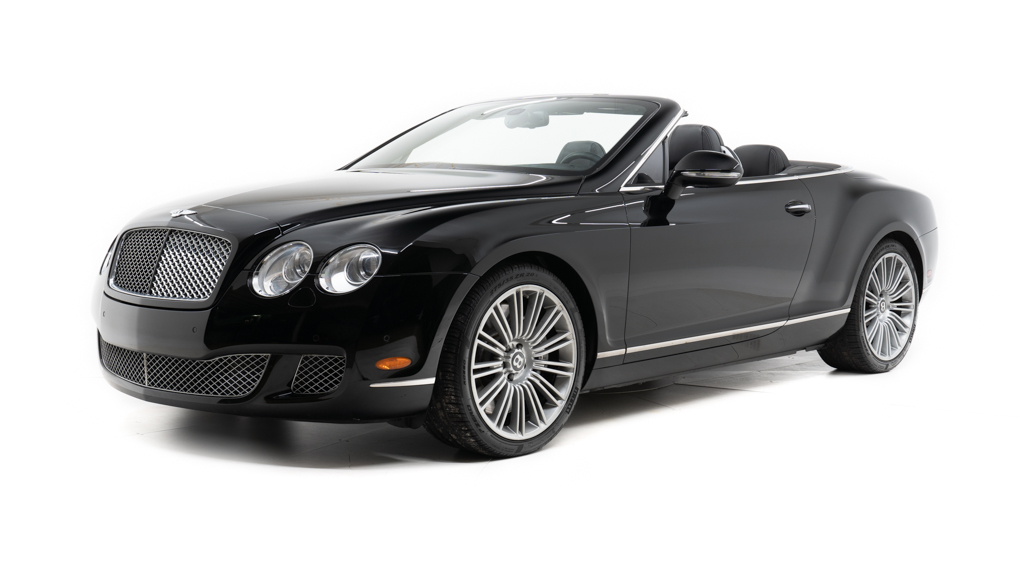 An incredible side shot photo of aBentley continental-gt that you should buy.