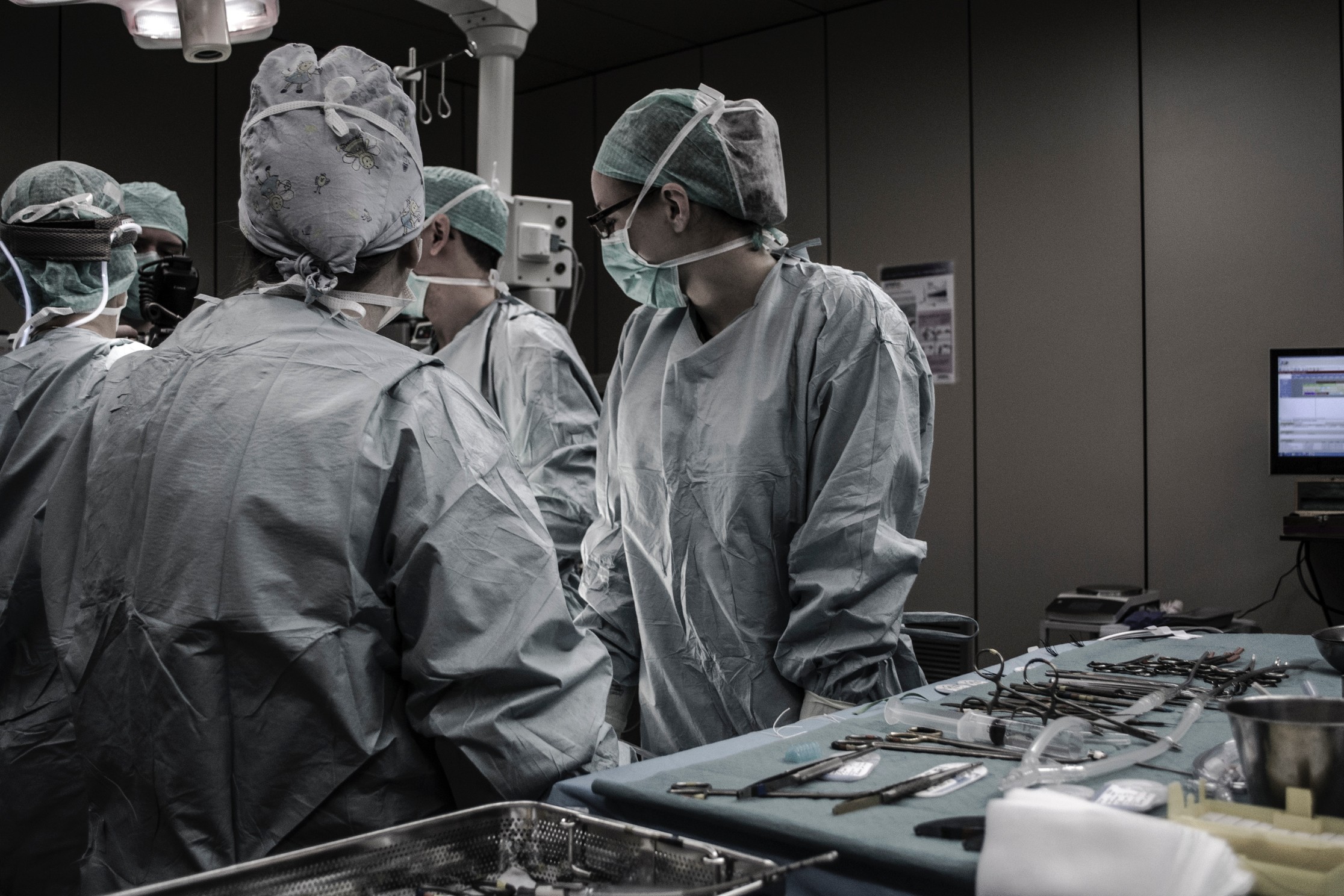TPNS reduces pain and decreases analgesic use following surgery reports a double-blind randomised controlled trial.