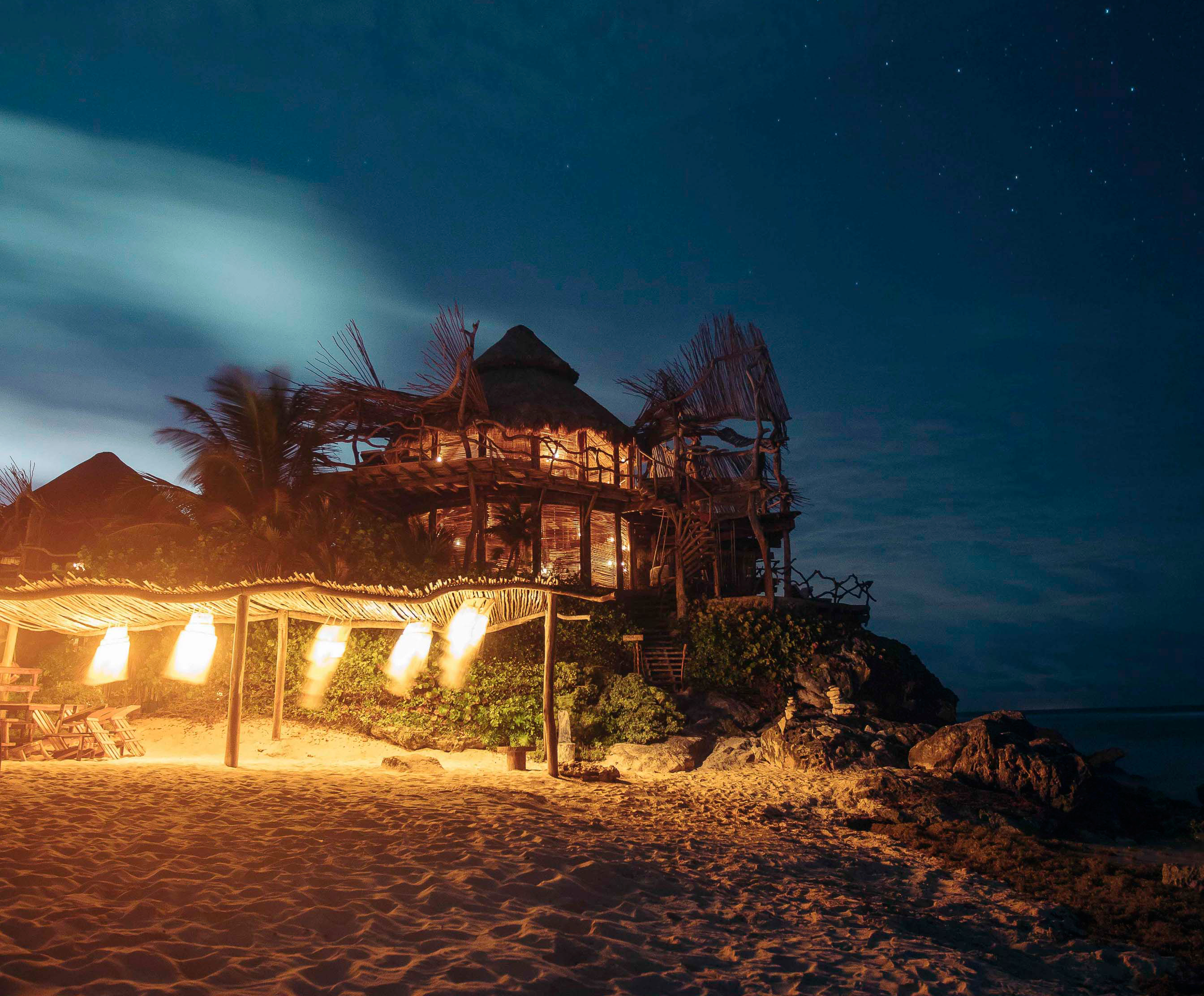 azulik-by-night