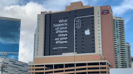 Apple Inc. ad on building