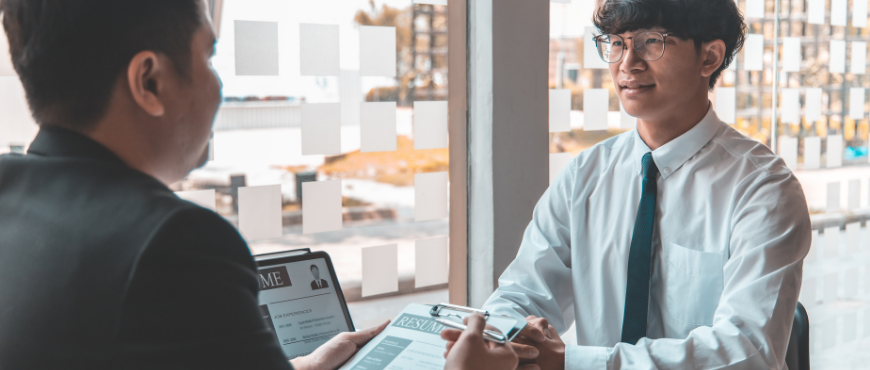 Guide to Background Checks for BPO Industry, How to Check a Candidate's History