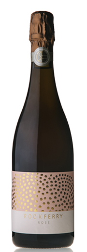 This wine is Summer in a bottle with delicate floral aromas & a hint of wild berries on the nose. Then strawberries & cream come through on the palate before moving to more complex doughy flavours.