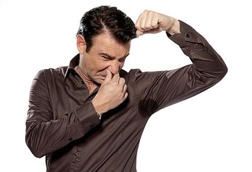 cách trị hôi nách