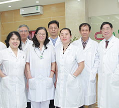 y bác sĩ chuyên môn giỏi