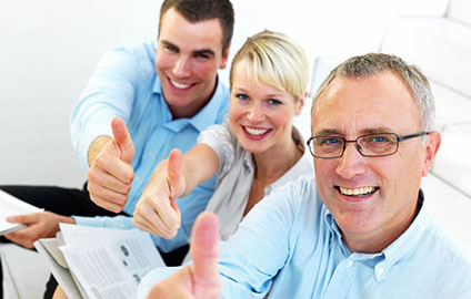 3 people giving thumbs up