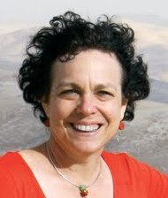 Nili Wazana