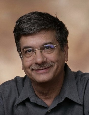 Zvi Zohar