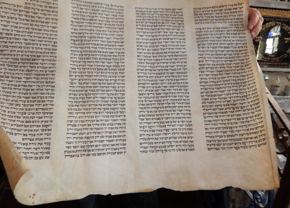 Authorship of the Torah: The Position of Ibn Ezra and Yehuda HaChasid
