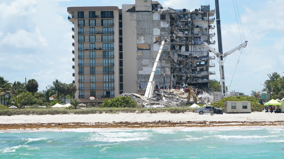 Coastal News Today | FL - Miami Tower Collapse Stokes Fresh Climate Anxieties - Vimarsana News