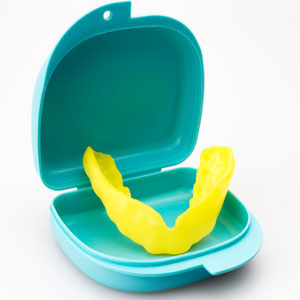 mouth guard to prevent loose teeth