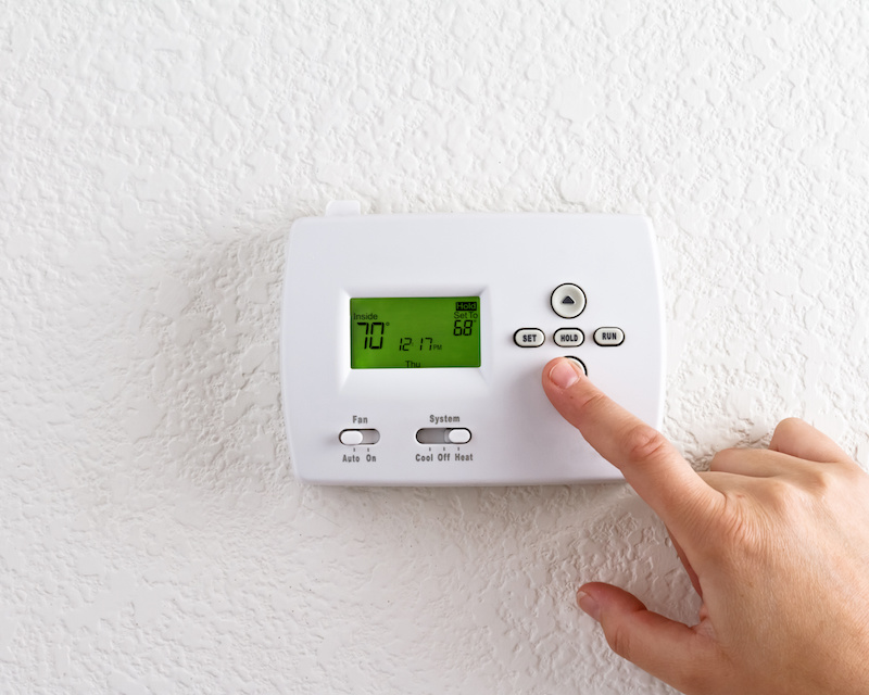 What Temperature Should I Set My Thermostat To In Winter?