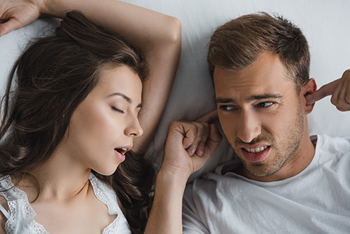 Snoring leads to serious health consequences for men and women.