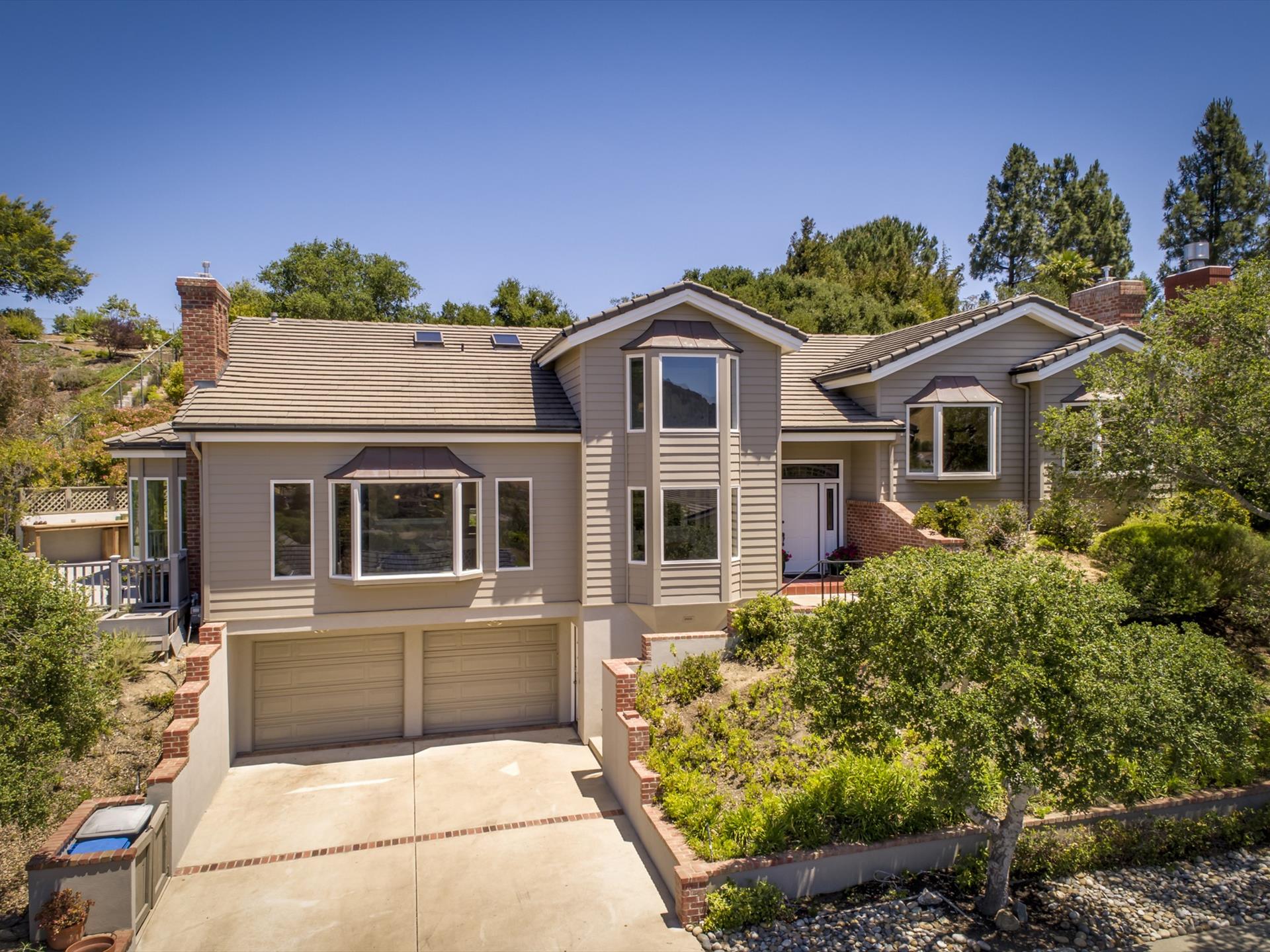 316 Montrose Drive Abode Central Coast